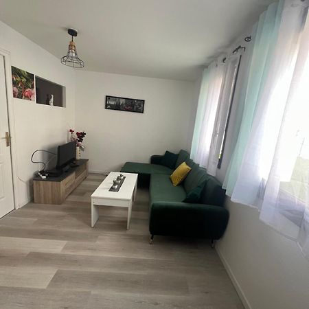 studio de la gare Vesoul Esterno foto
